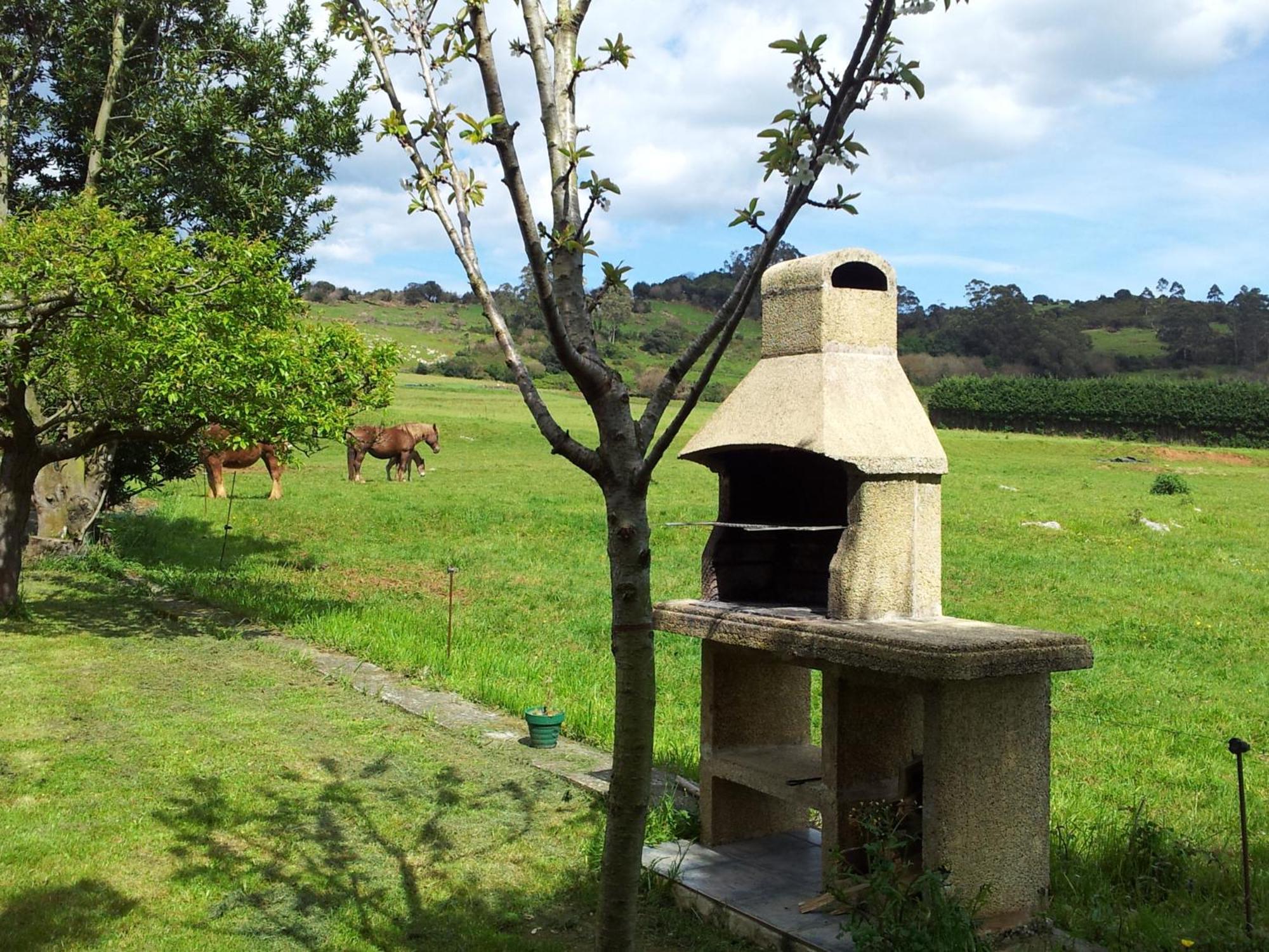 Maison d'hôtes Posada La Roblera à Orena Extérieur photo