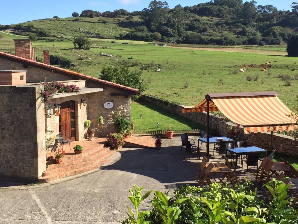 Maison d'hôtes Posada La Roblera à Orena Extérieur photo