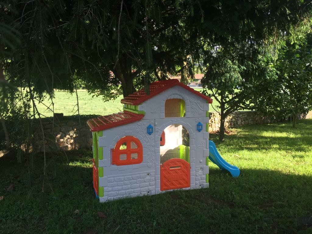 Maison d'hôtes Posada La Roblera à Orena Extérieur photo