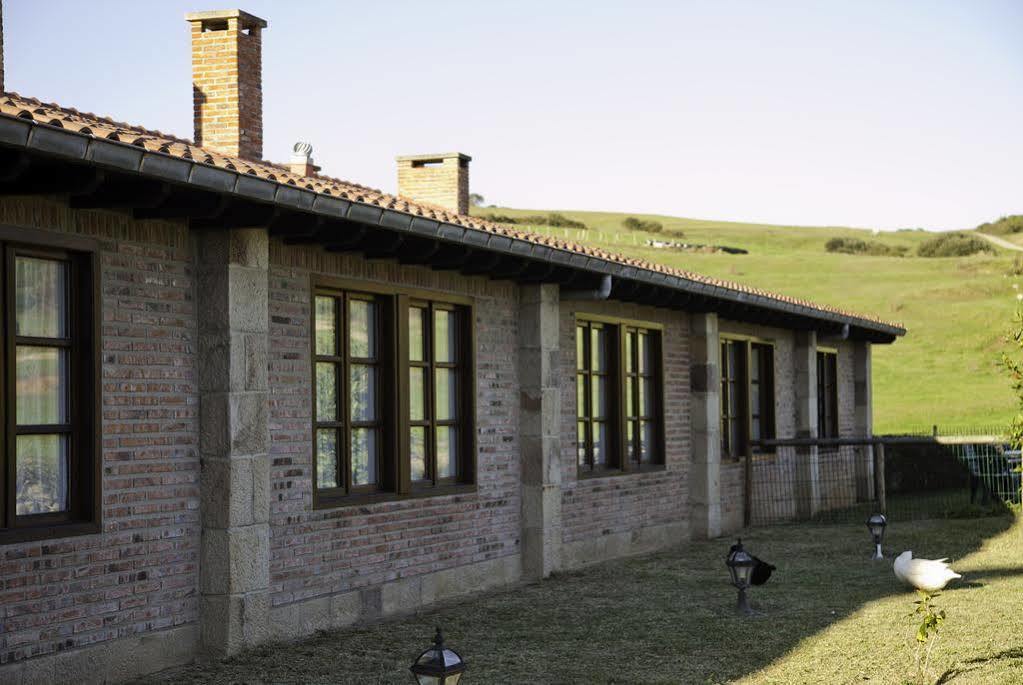 Maison d'hôtes Posada La Roblera à Orena Extérieur photo